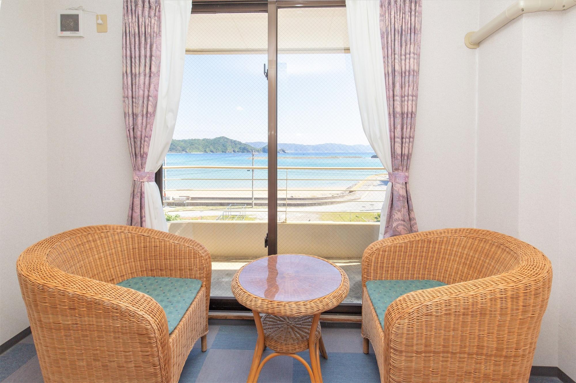 זמאמי Kerama Beach Hotel מראה חיצוני תמונה