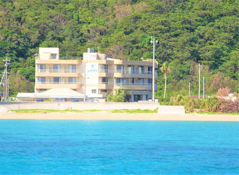 זמאמי Kerama Beach Hotel מראה חיצוני תמונה