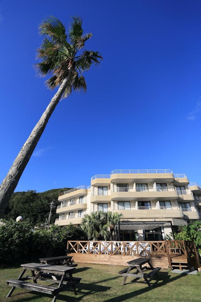 זמאמי Kerama Beach Hotel מראה חיצוני תמונה